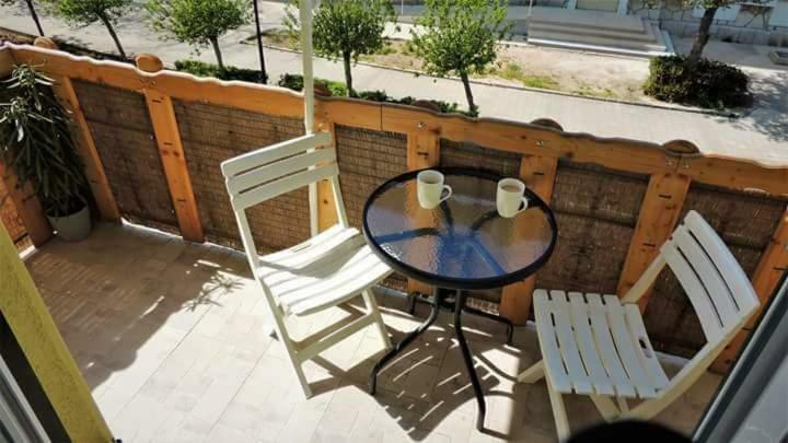 Apartment Megy With Balcony In City Center Crikvenica Esterno foto
